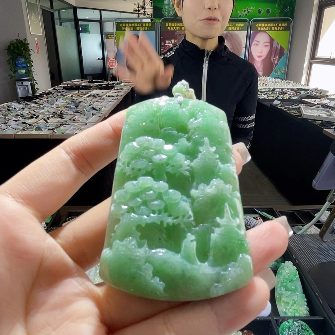 颈饰未镶嵌翡翠一