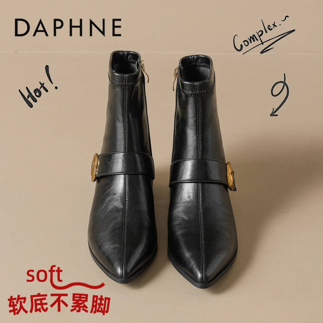 达芙妮尖头靴子女秋季洋气小短靴法式高跟骑士靴黑色马丁瘦瘦皮靴