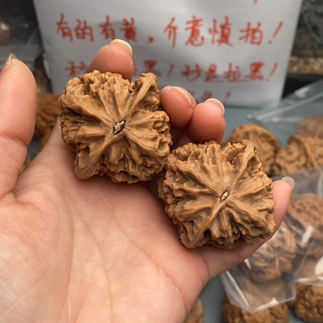 文玩核桃把件铅*帝王11