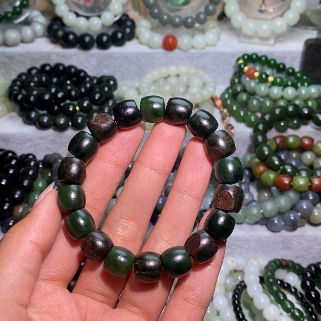 代****和田玉未镶嵌手链