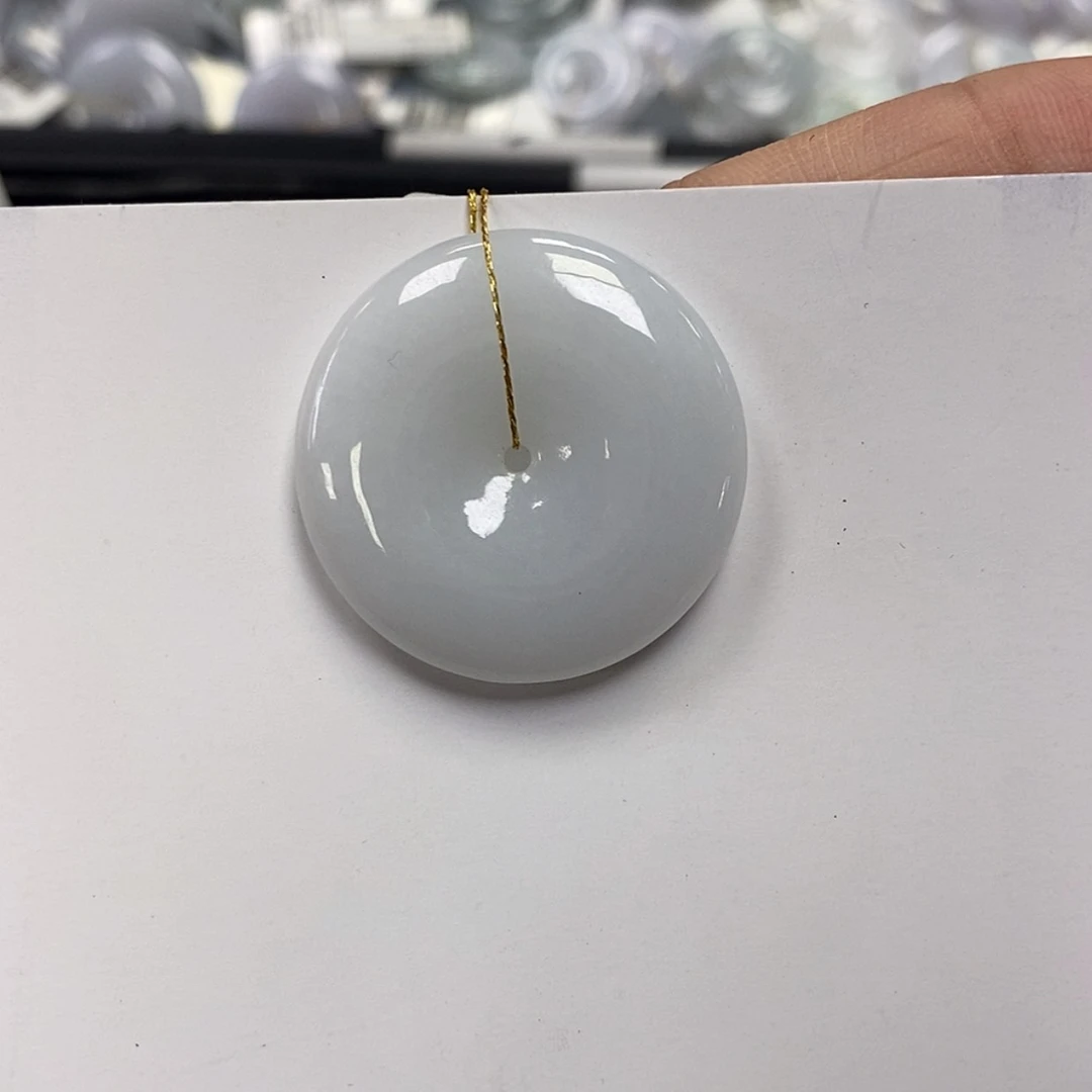 【闪购商品】颈饰未镶嵌翡翠平安扣