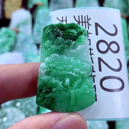 翡翠未镶嵌吊坠(不含链)