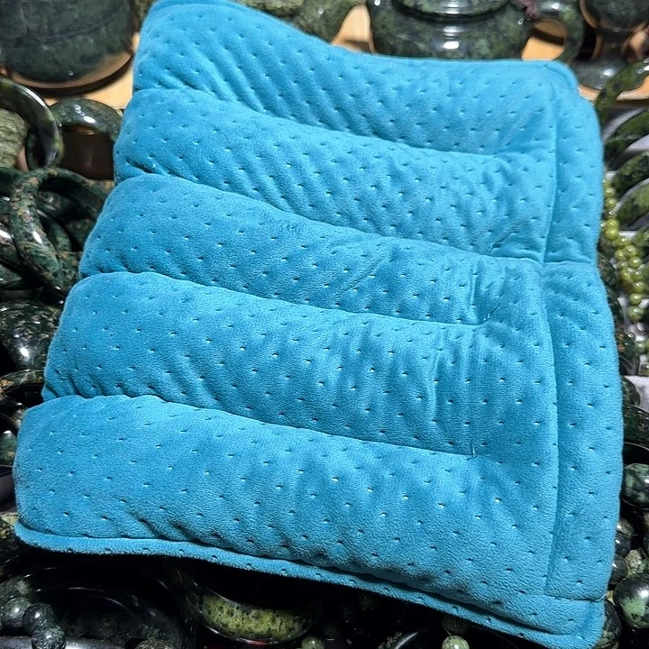 蛇纹石玉碎石枕未镶嵌一****金