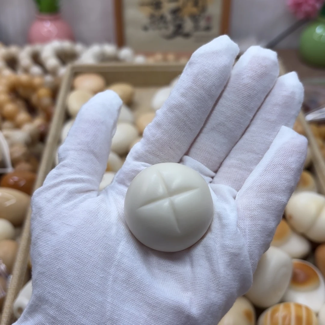 吊坠菩提根/象牙果牙果香菇把件311