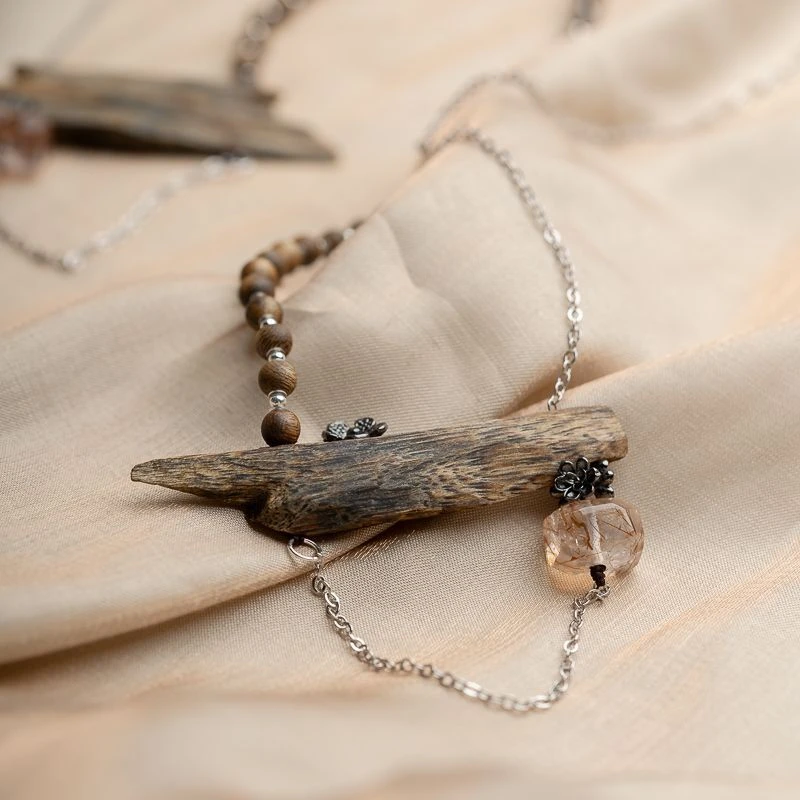 沉香【万物生】莺歌绿奇楠沉香5mm黑金超七随形项链（多样性发其一）