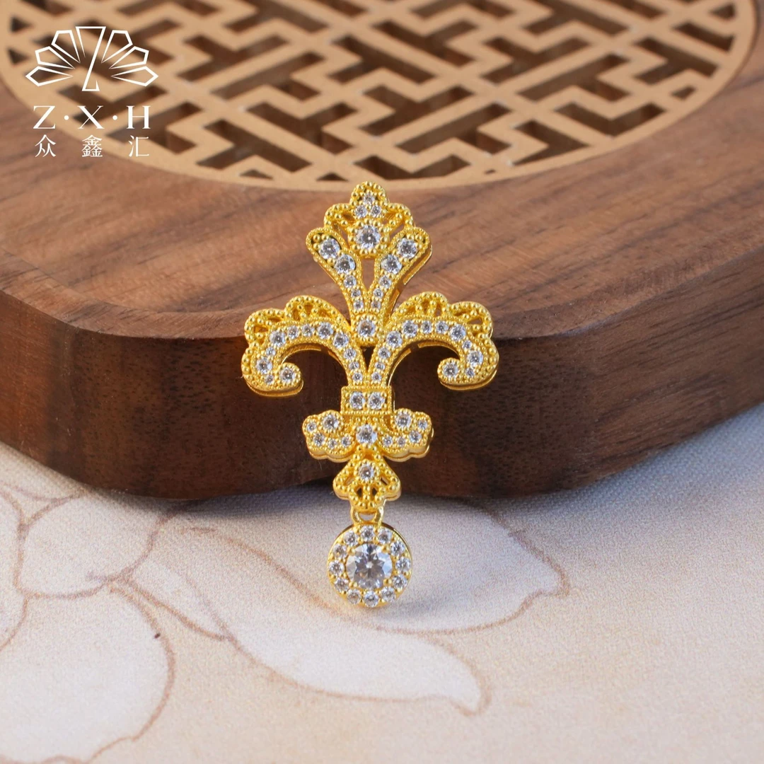 {众鑫汇}足金999 莫桑点钻鸢尾花开吊坠