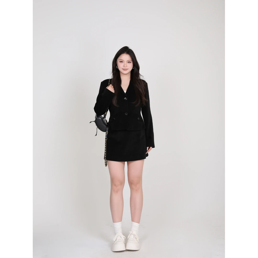 一口苏达 免搭套装 2025显瘦气质遮肉舒适休闲舒适套装