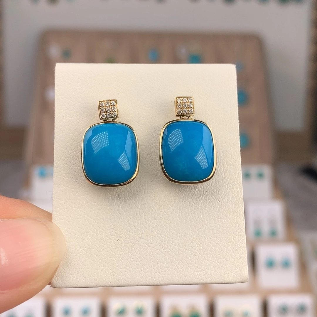 绿松石18K金镶嵌耳饰