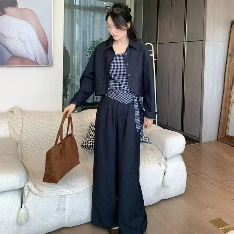 2025年早秋新款设计韩系三件套气质时尚女装格子上新