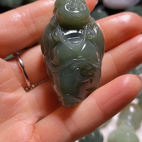 未镶嵌和田玉（糖玉）珠宝奇石