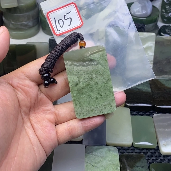 未镶嵌和田玉珠宝半成品