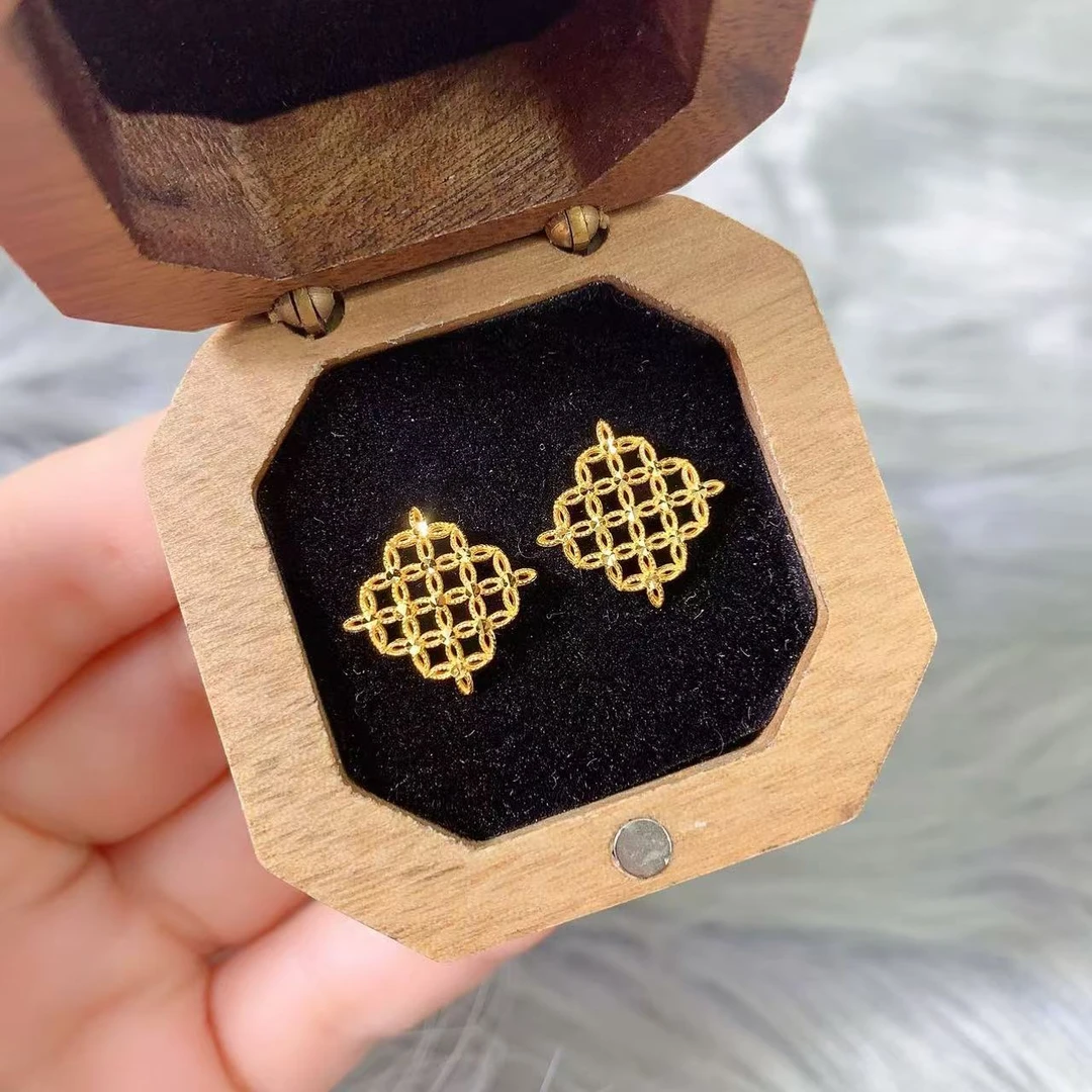 【伟新源】足金999 5G工艺 蕾丝中国结七字耳包2.1克