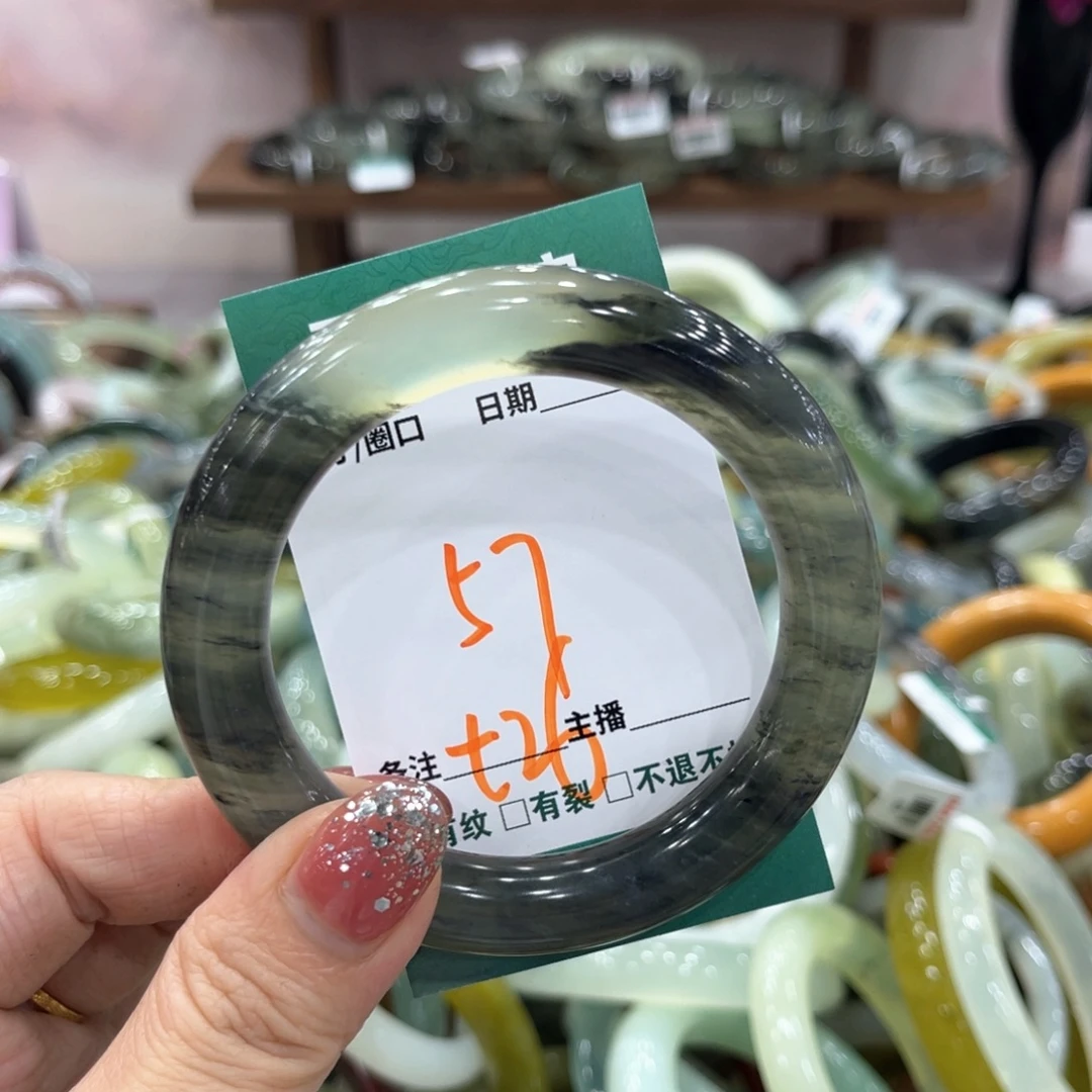 未镶嵌蛇纹石玉手镯手镯