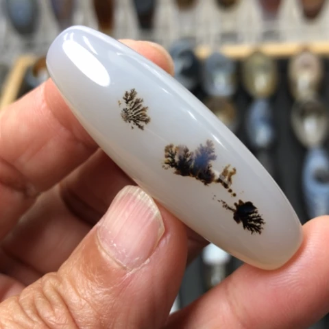 玛瑙/玉髓未镶嵌吊坠(不含链)
