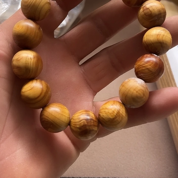 牧***）太行崖柏1.5手串崖柏