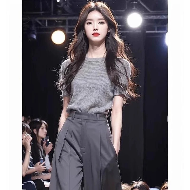 时尚简约小众高级感女装冷淡风套装不撞款灰色针织上衣高腰西装裤