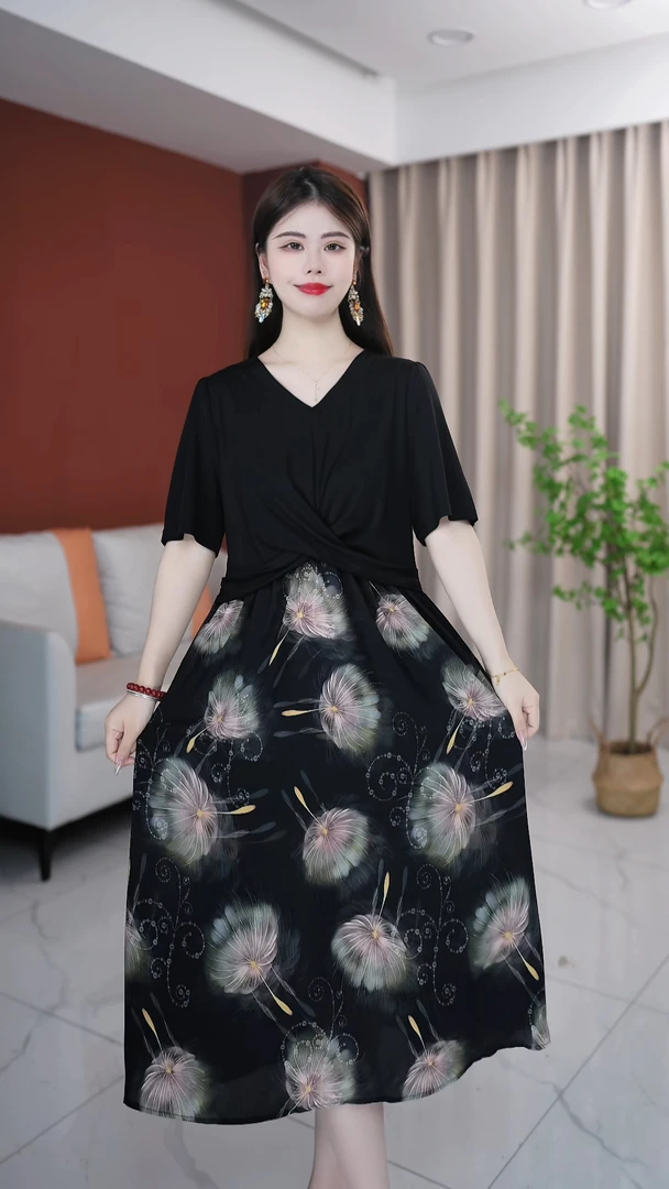 552时尚减龄款连衣裙女士夏季休闲气质洋气显瘦裙子