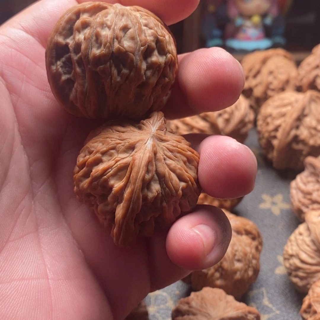 刘***美吊坠文玩核桃文玩核桃