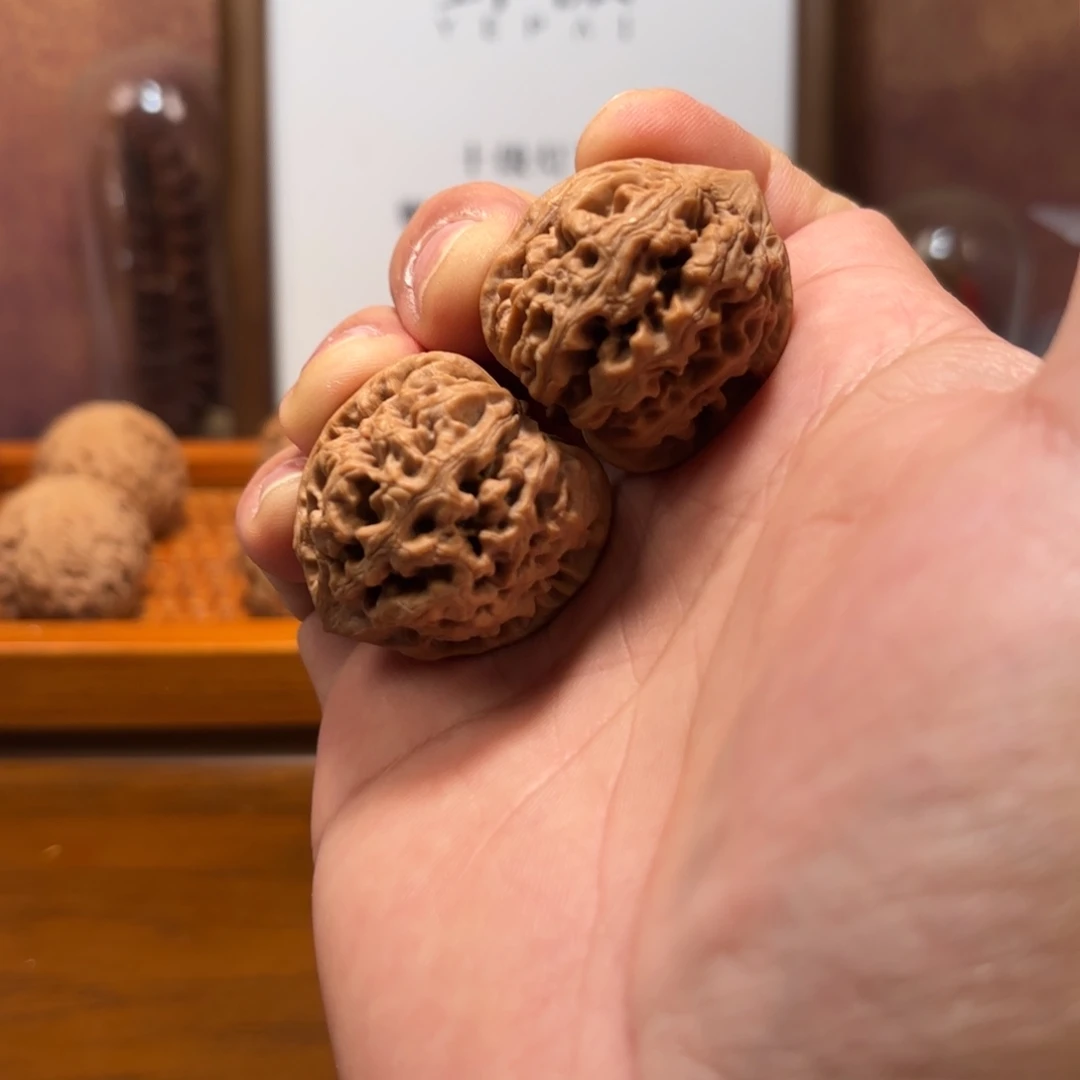 吊坠文玩核桃太行龙纹Q
