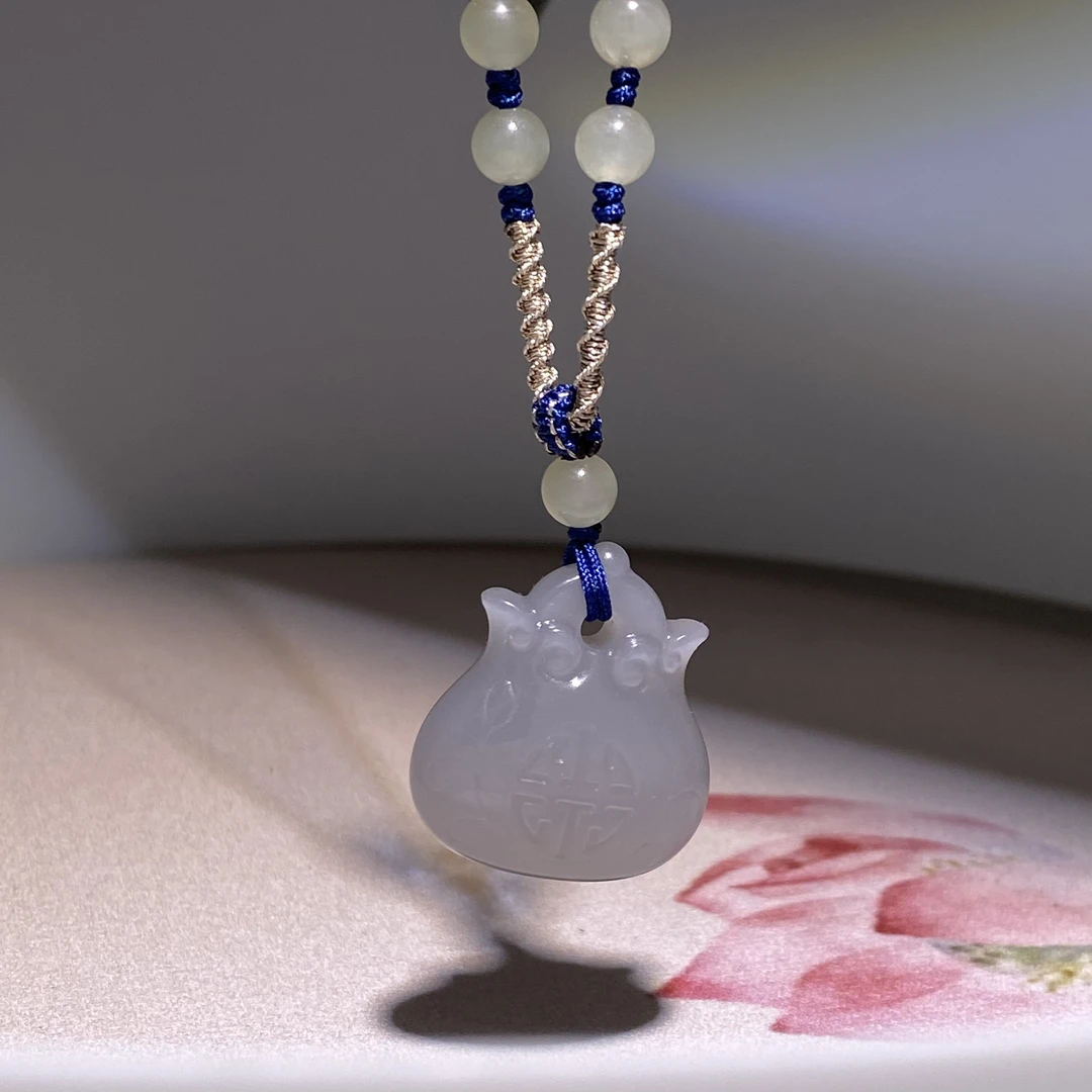 天然和田玉冰烟紫钱袋福袋女款玉石吊坠送妈妈小孩生日挂坠项链