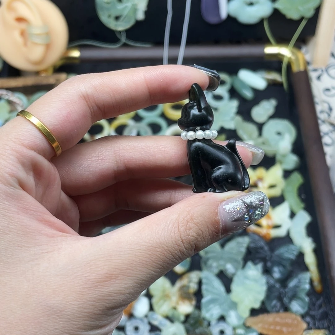 蛇纹石玉未镶嵌颈饰福利