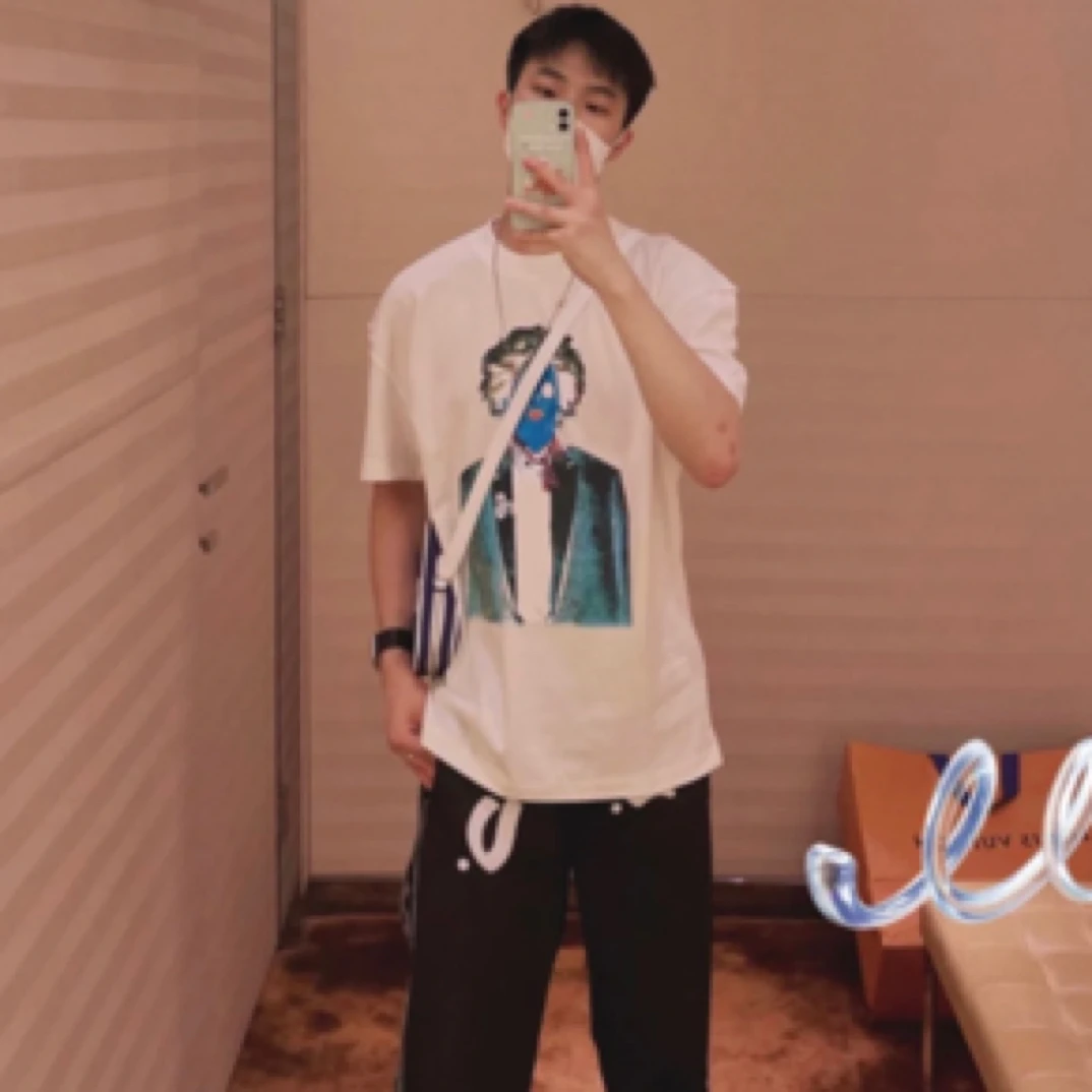 未使用 LouisVuitton/路易威登 科学怪人短袖/S/衣长70胸围52