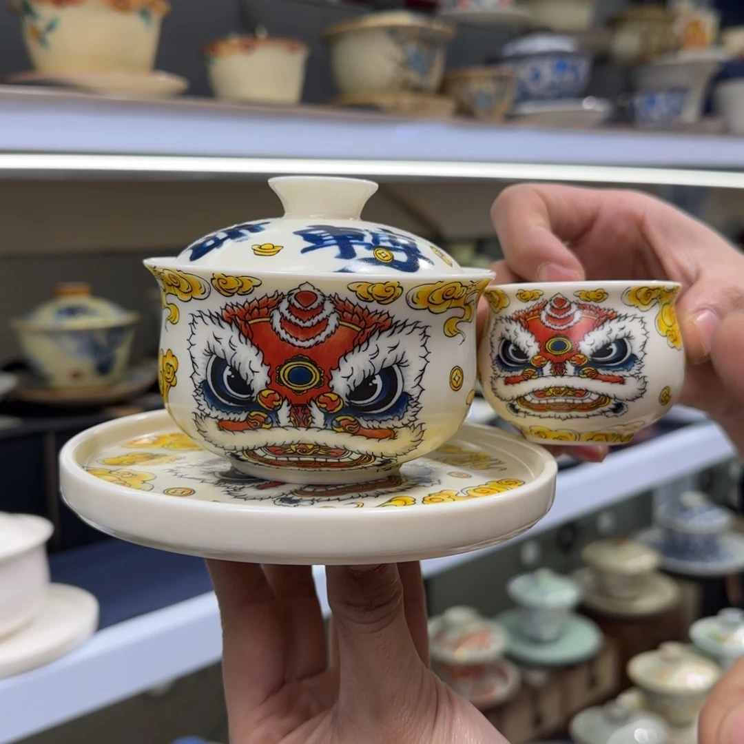 高温下的高温天气使人心情愉悦