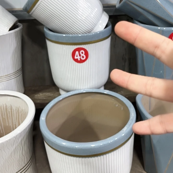 陶瓷大花盆一套三个