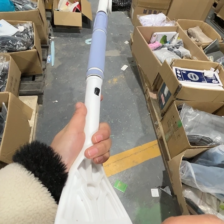 除雪铲二合一。