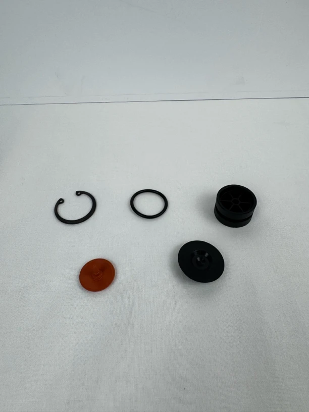 解放大炮油水分离器2007大炮修理包