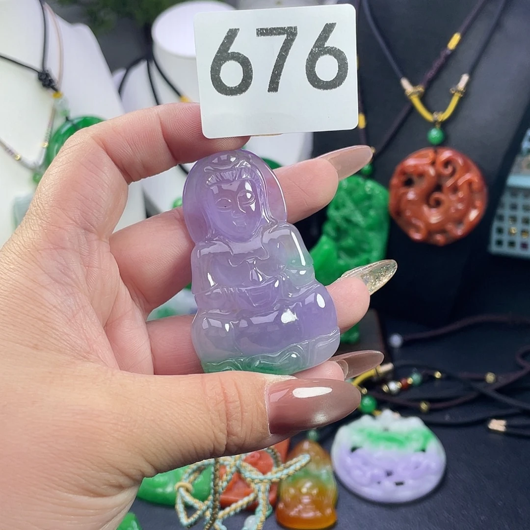 翡翠未镶嵌吊坠(赠链)