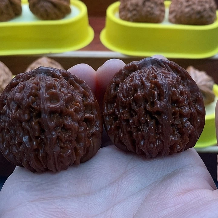 文玩核桃吊坠楼子