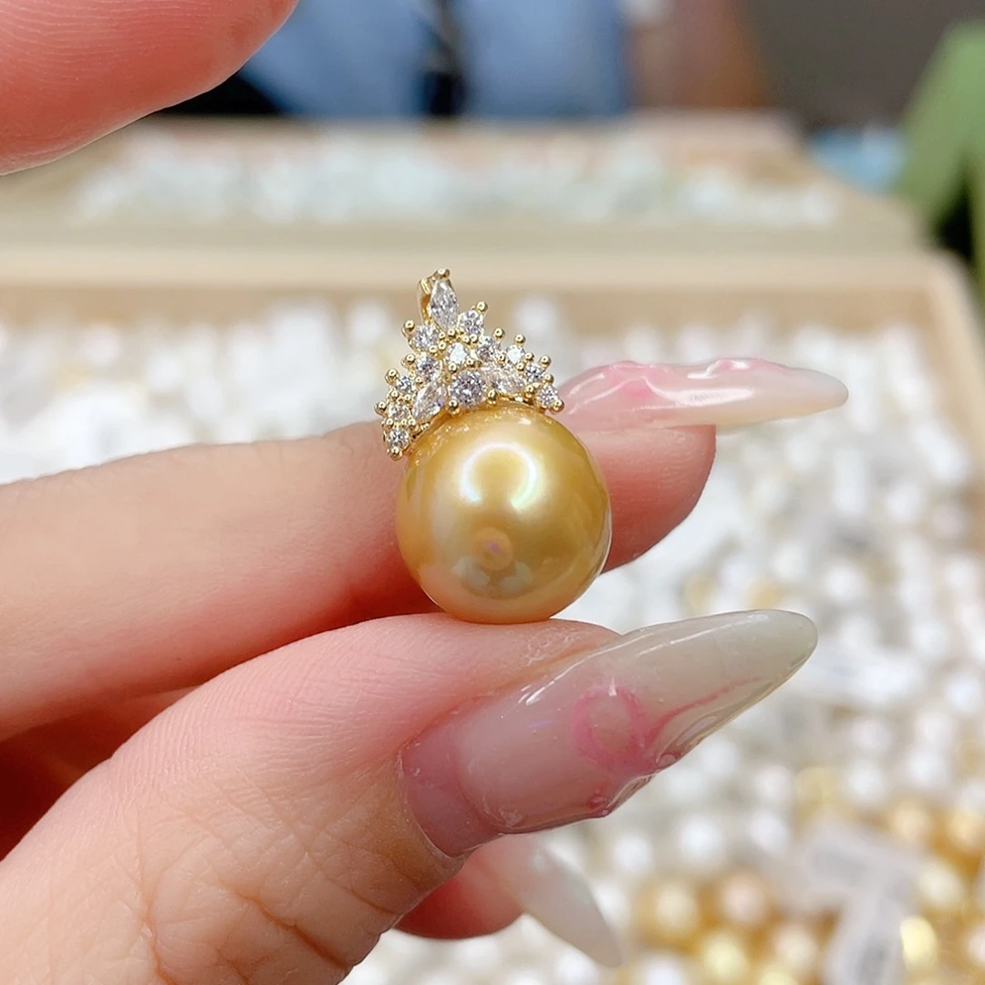 淡水珍珠合金吊坠(赠链)
