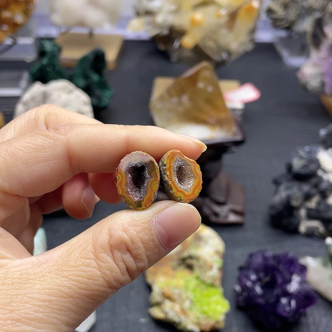 5坦桑石（处理）摆件