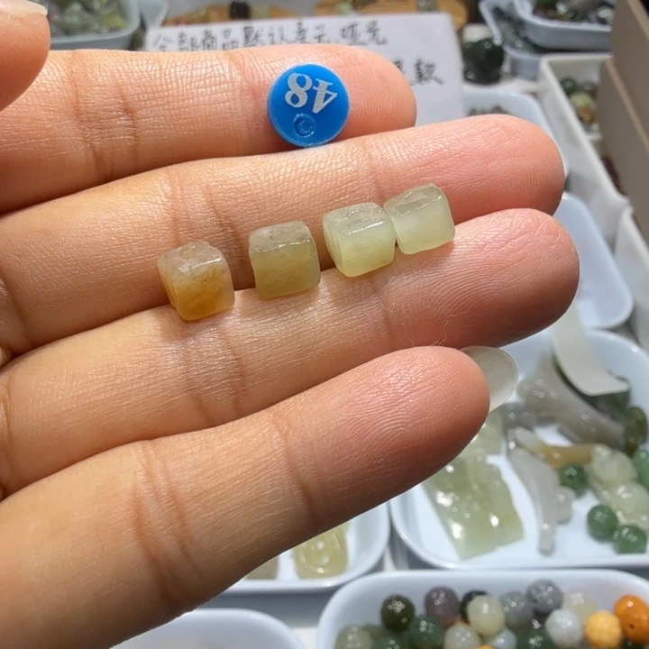 未镶嵌和田玉珠宝半成品