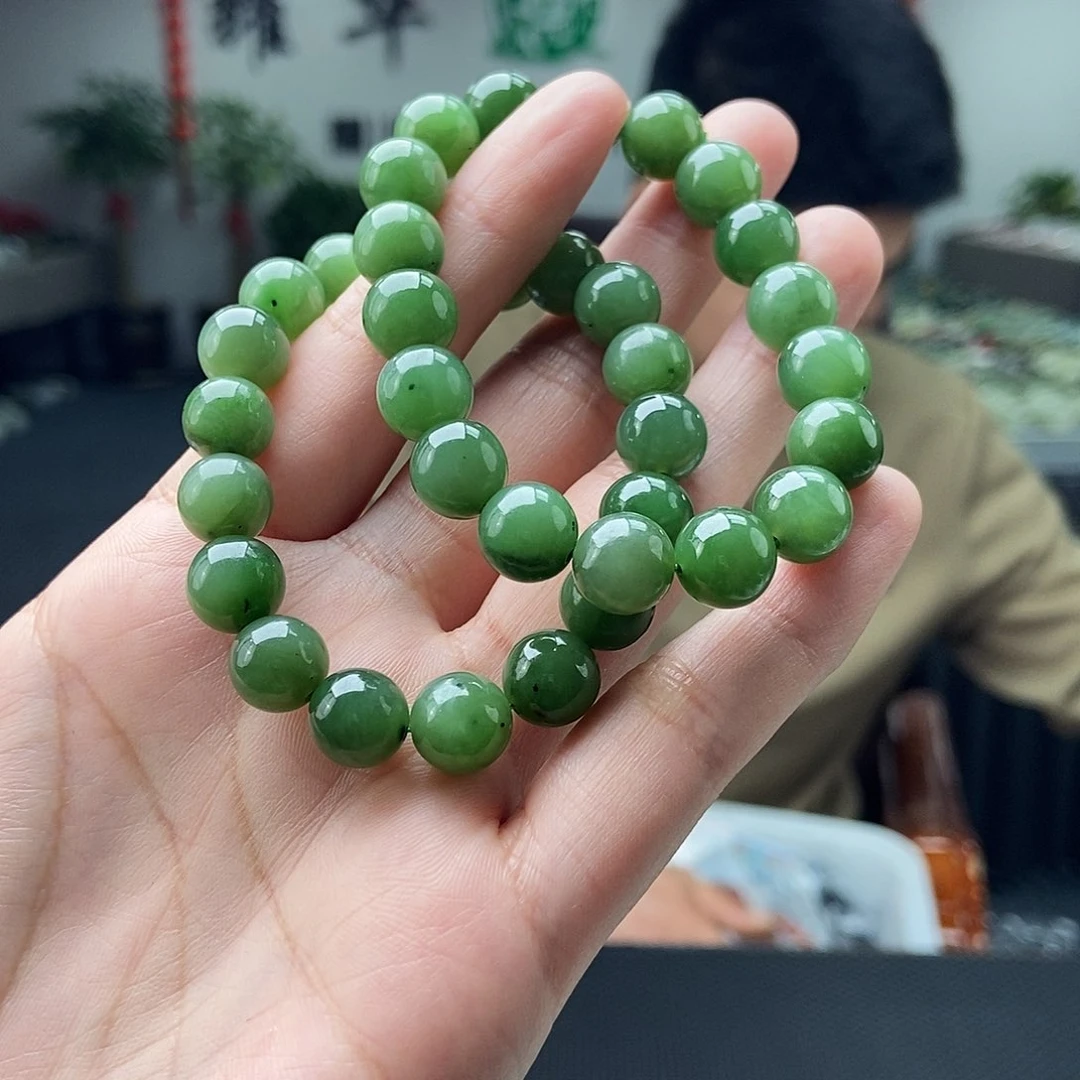 和田玉颜色多样性发拍一发一未镶嵌