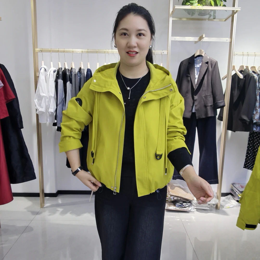 新款时尚洋气百搭休闲连帽外套6128