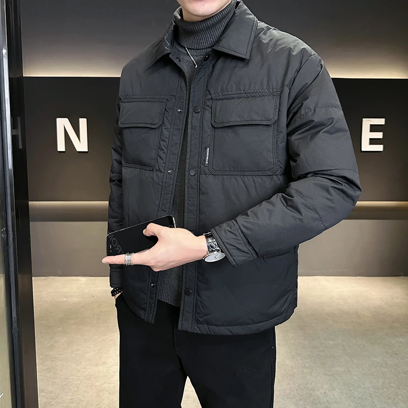 轻薄羽绒服男冬季2025新款高端潮牌翻领口袋加厚衣服男款工装外套