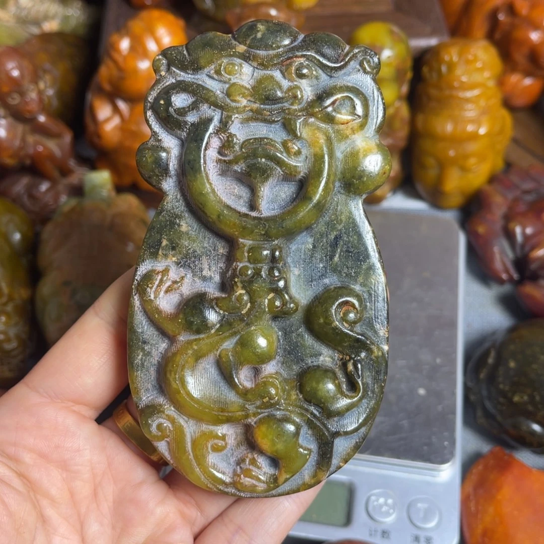 蛇纹石玉合金颈饰