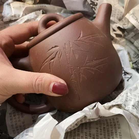 手工制作宜兴紫砂