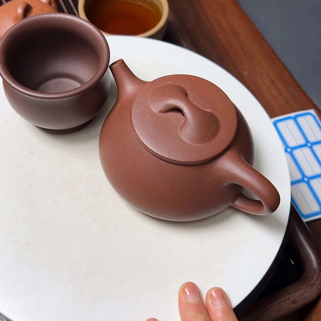 紫泥茶壶紫砂壶等传统