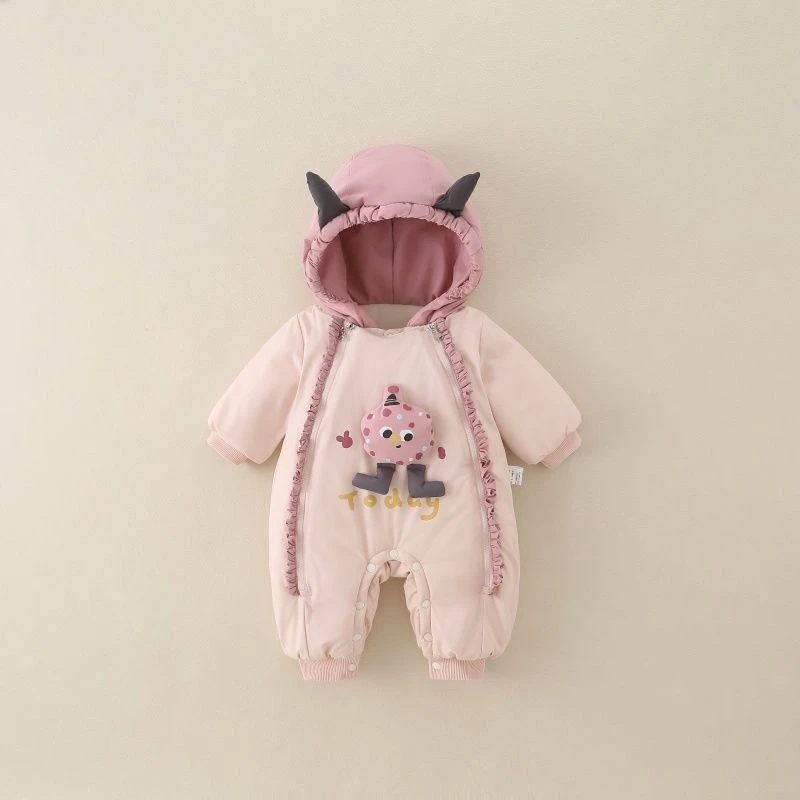 婴儿衣服加厚冲锋衣宝宝保暖外出服外出加绒爬服新生儿连体衣哈衣