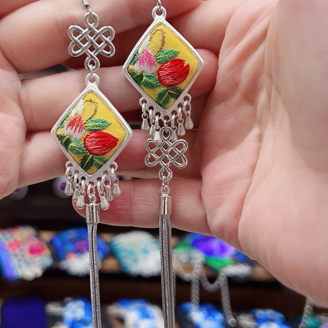 织绣手工刺绣工艺品