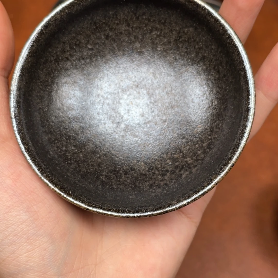 用***4茶盏山下。