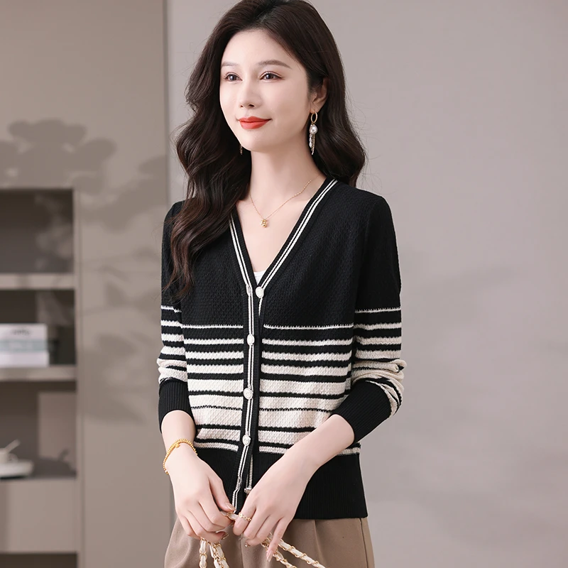春季新款拼色条纹气质长袖针织开衫外套女宽松洋气减龄-770