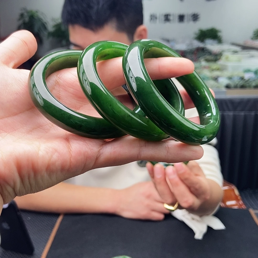 和田玉未镶嵌手镯53-59颜色多样性发拍一发一