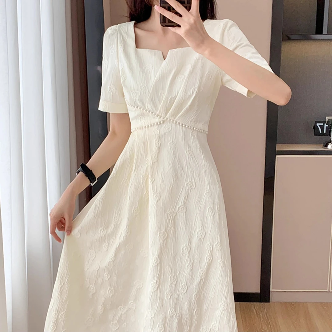 【1561-1570】夏季连衣裙 法式小众 气质设计感 洋气修身名媛赫本风