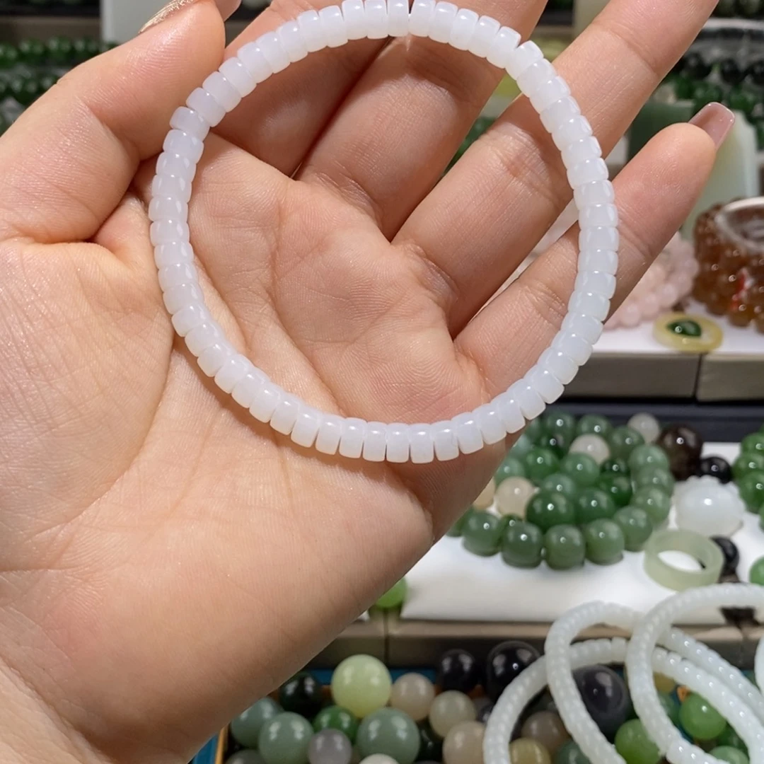 和田玉手串未镶嵌卡6黑山直切手串