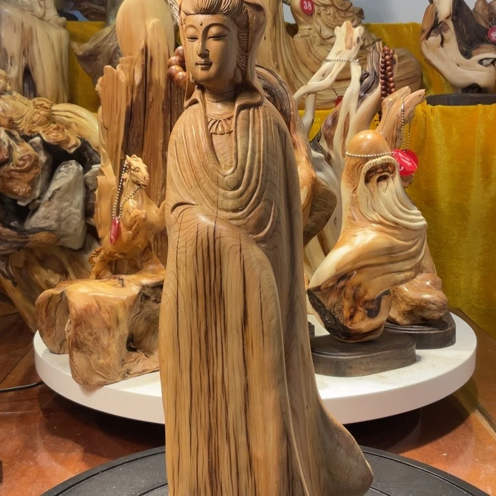 柏木（崖柏）崖柏   观音