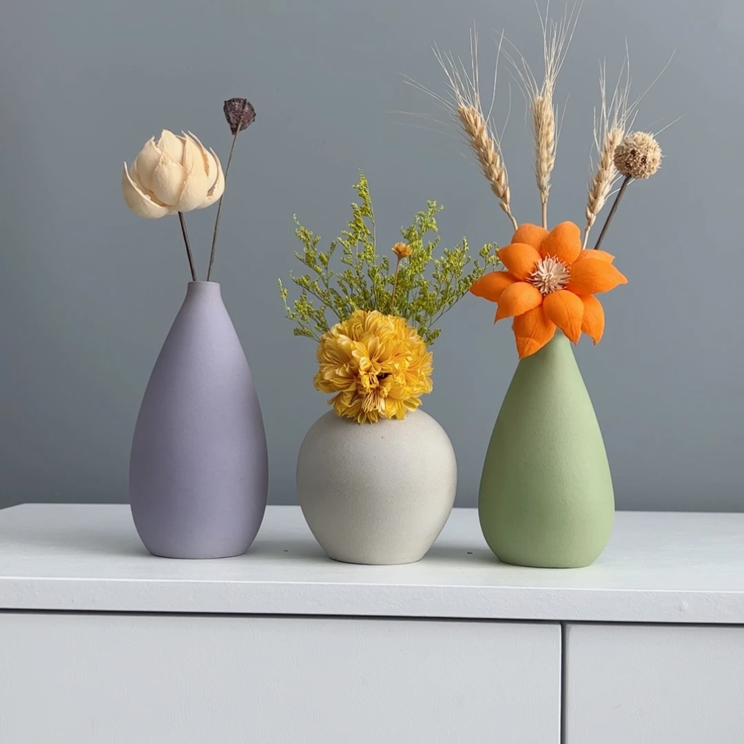 摆件陶瓷小花瓶摆件含花总高约20-30cm